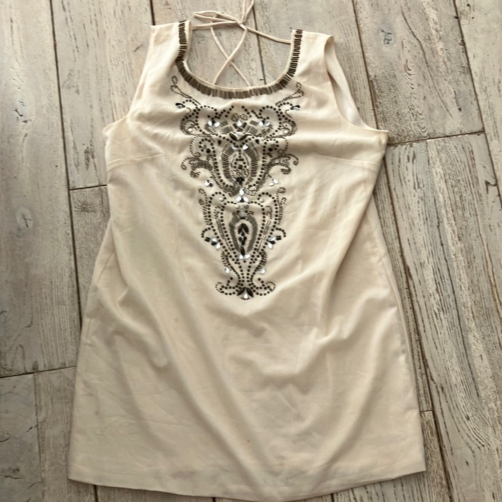 Size L alya brand cream beaded low back shift dress